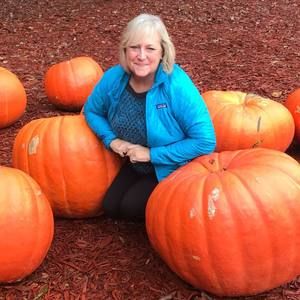 Meet your Posher, Laurie